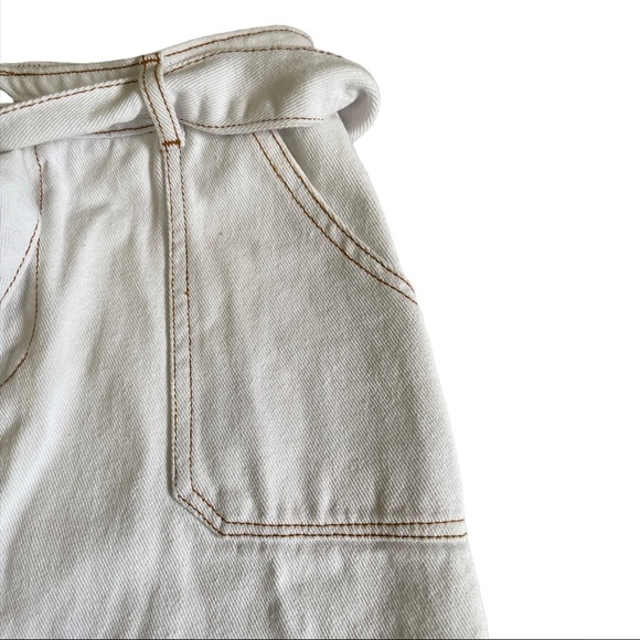 NWOT Lulu’s Beeler White Belted Denim Mini Skirt - Picture 10 of 15